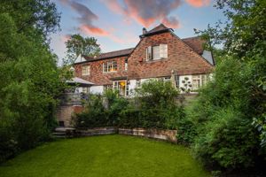 Photo 26- click for photo gallery